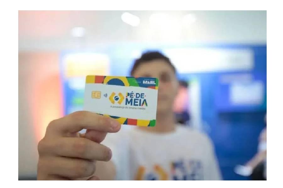 TCU aponta falhas no Pé-de-Meia e determina suspensão de pagamento irregular