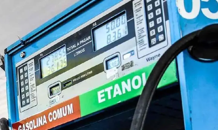 Preço do etanol nas usinas cai pela metade em relação à gasolina importada